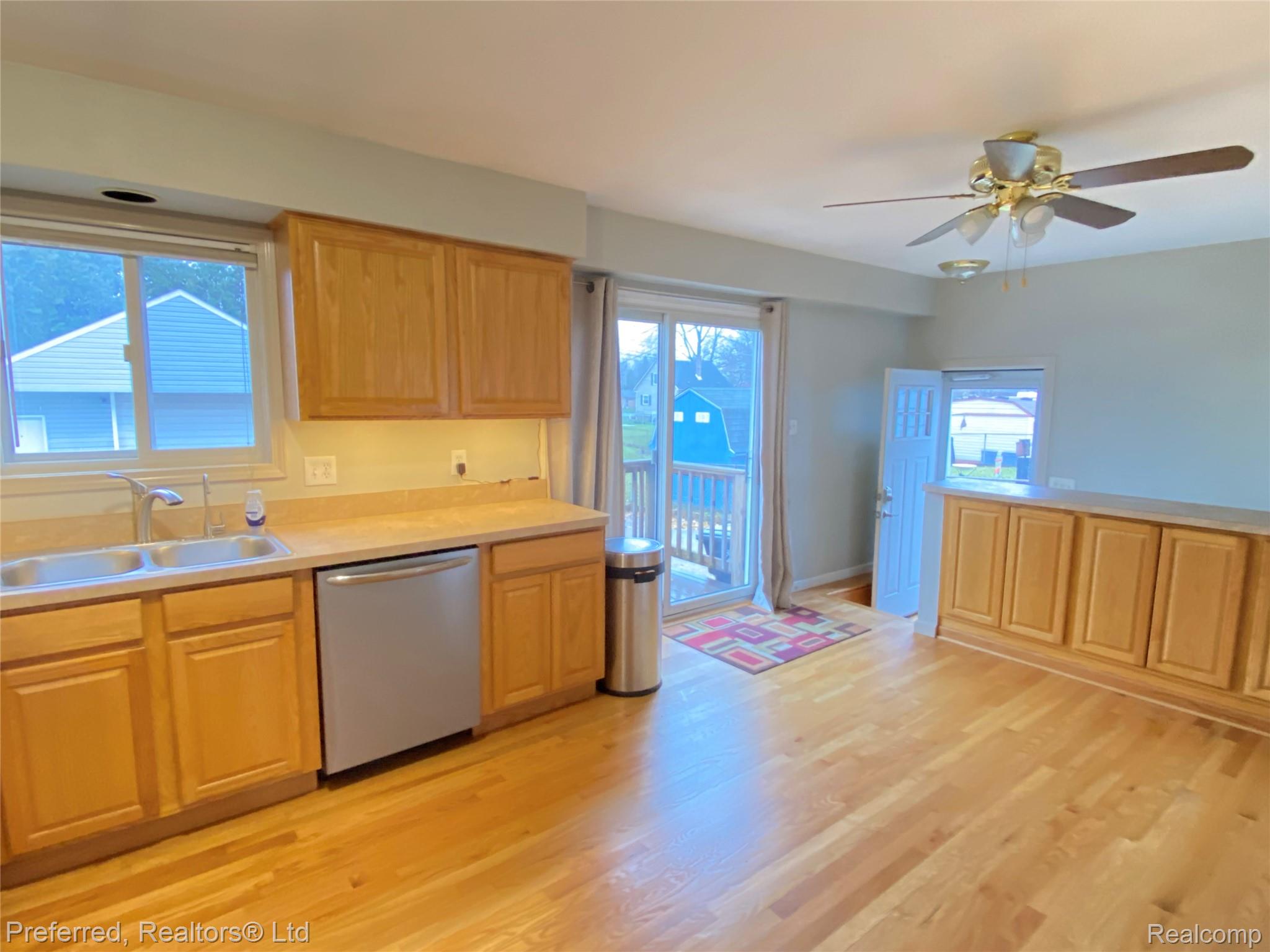 15148 Paderewski Street