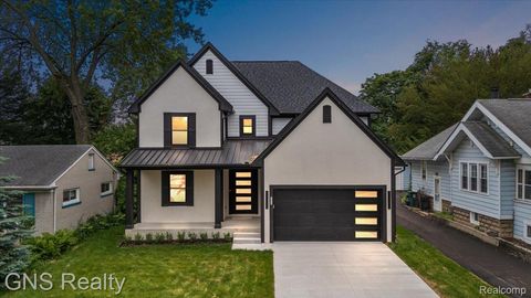 206 E Windemere Avenue Royal Oak City MI 48073