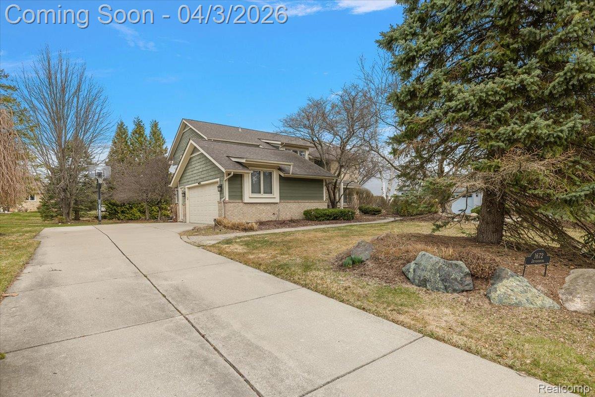 1672 Devonshire Drive