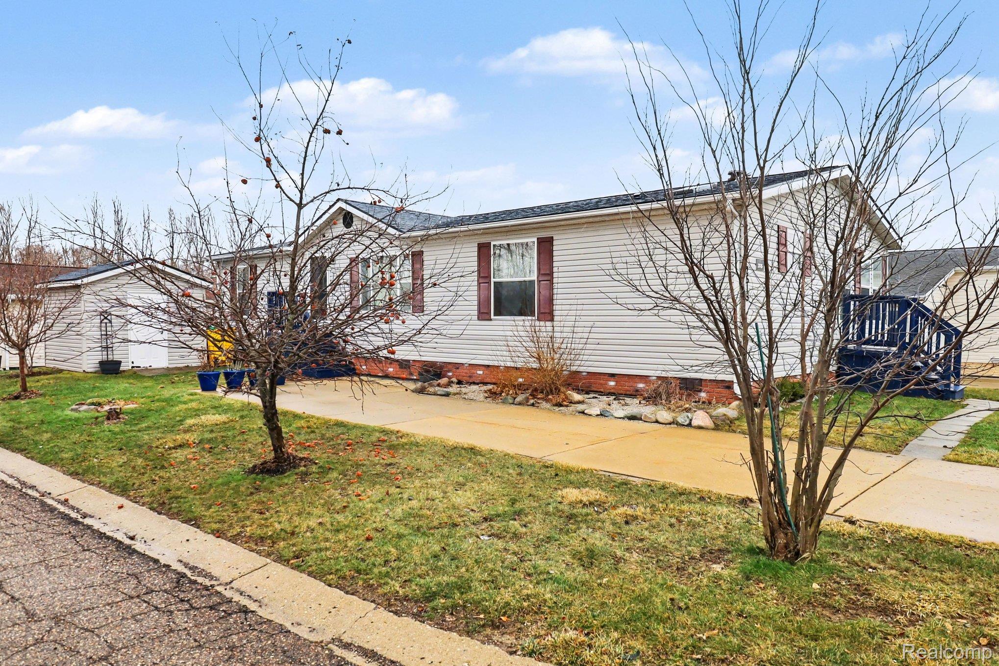 2515 Shakespeare Lane