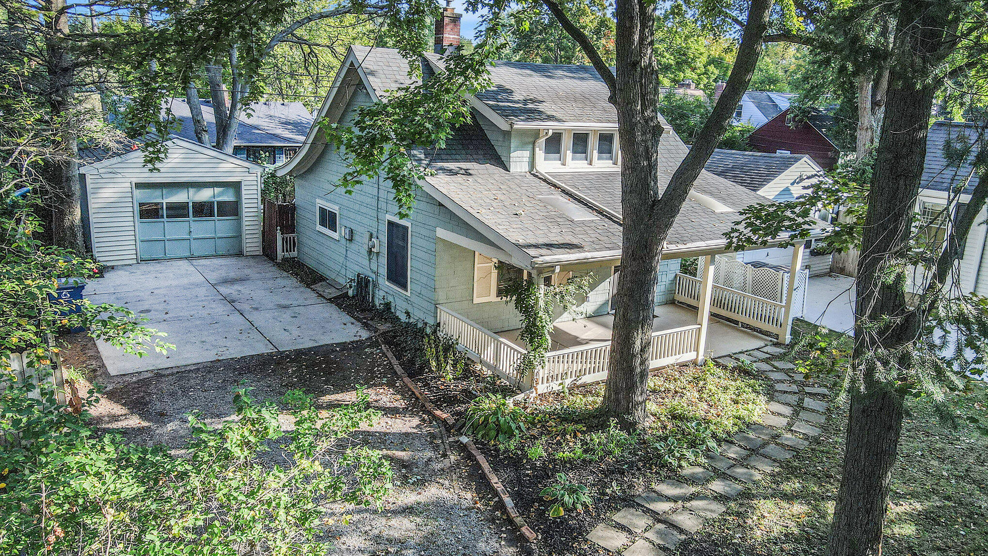 1709 South Boulevard