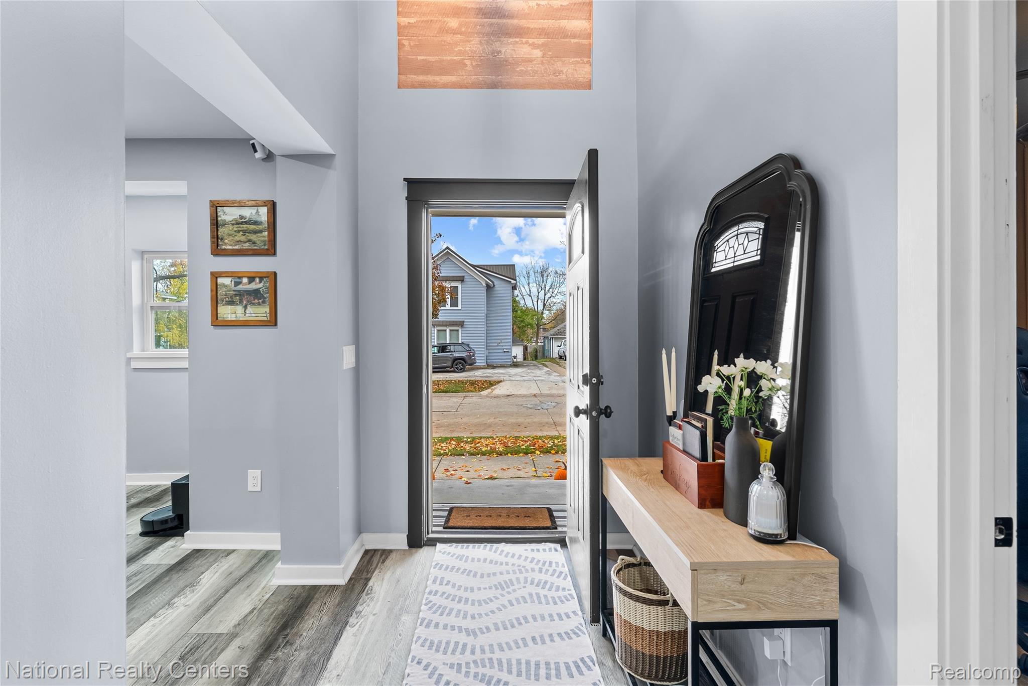 222 N Davison Street