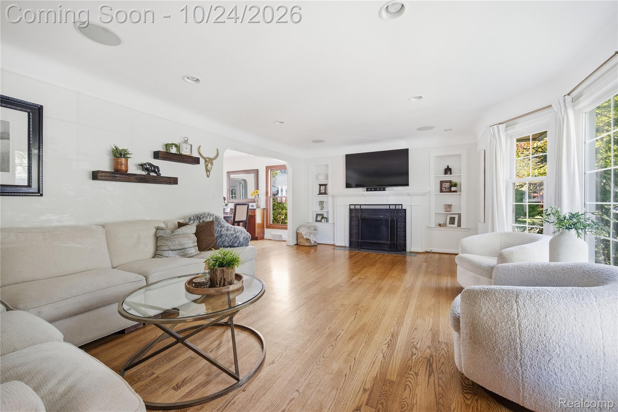 15981 Lauderdale Avenue