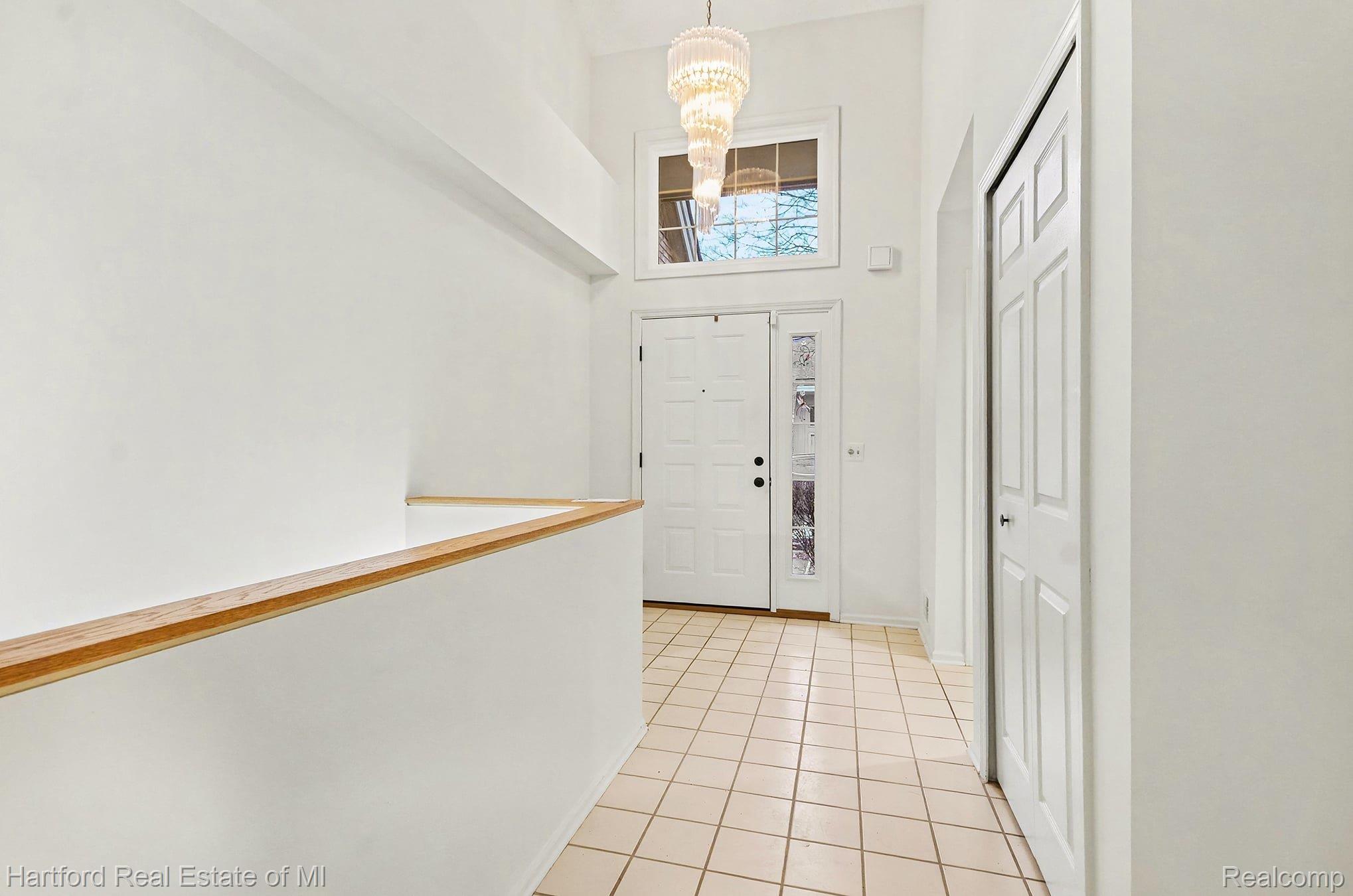 36482 Lochdale Street 568