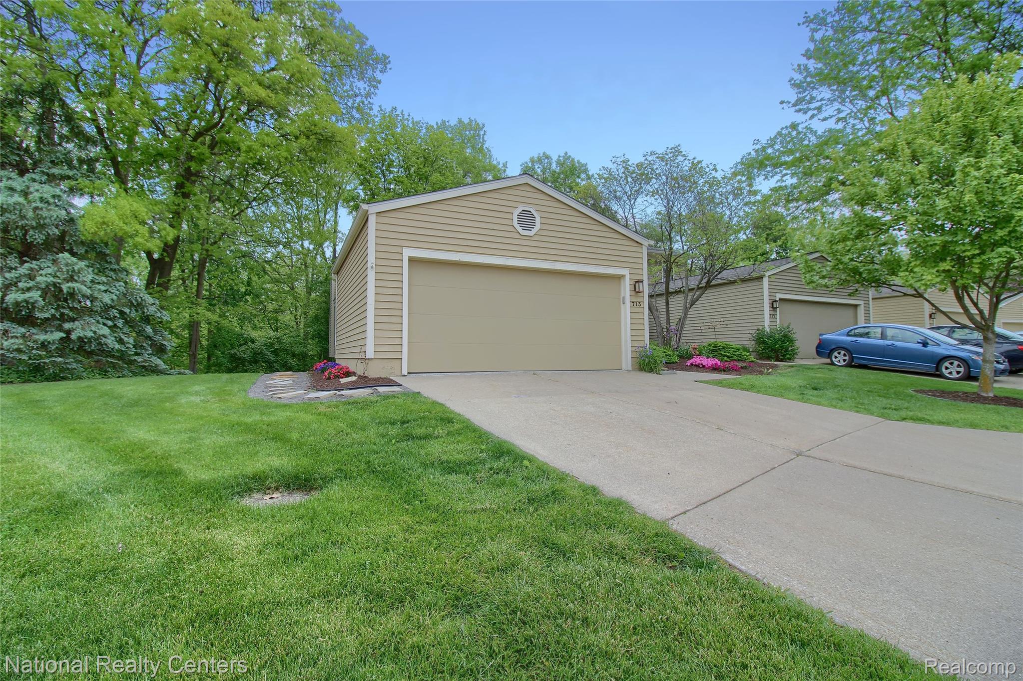 713 Woodcreek Circle 26