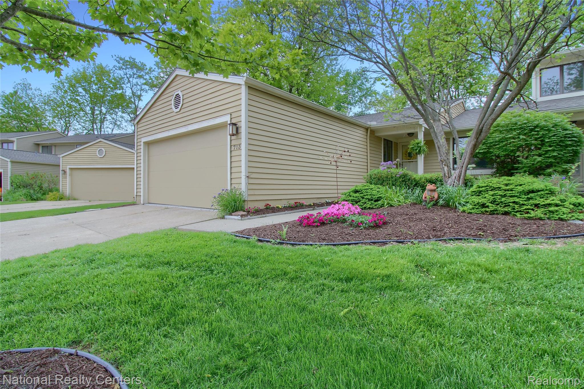 713 Woodcreek Circle 26