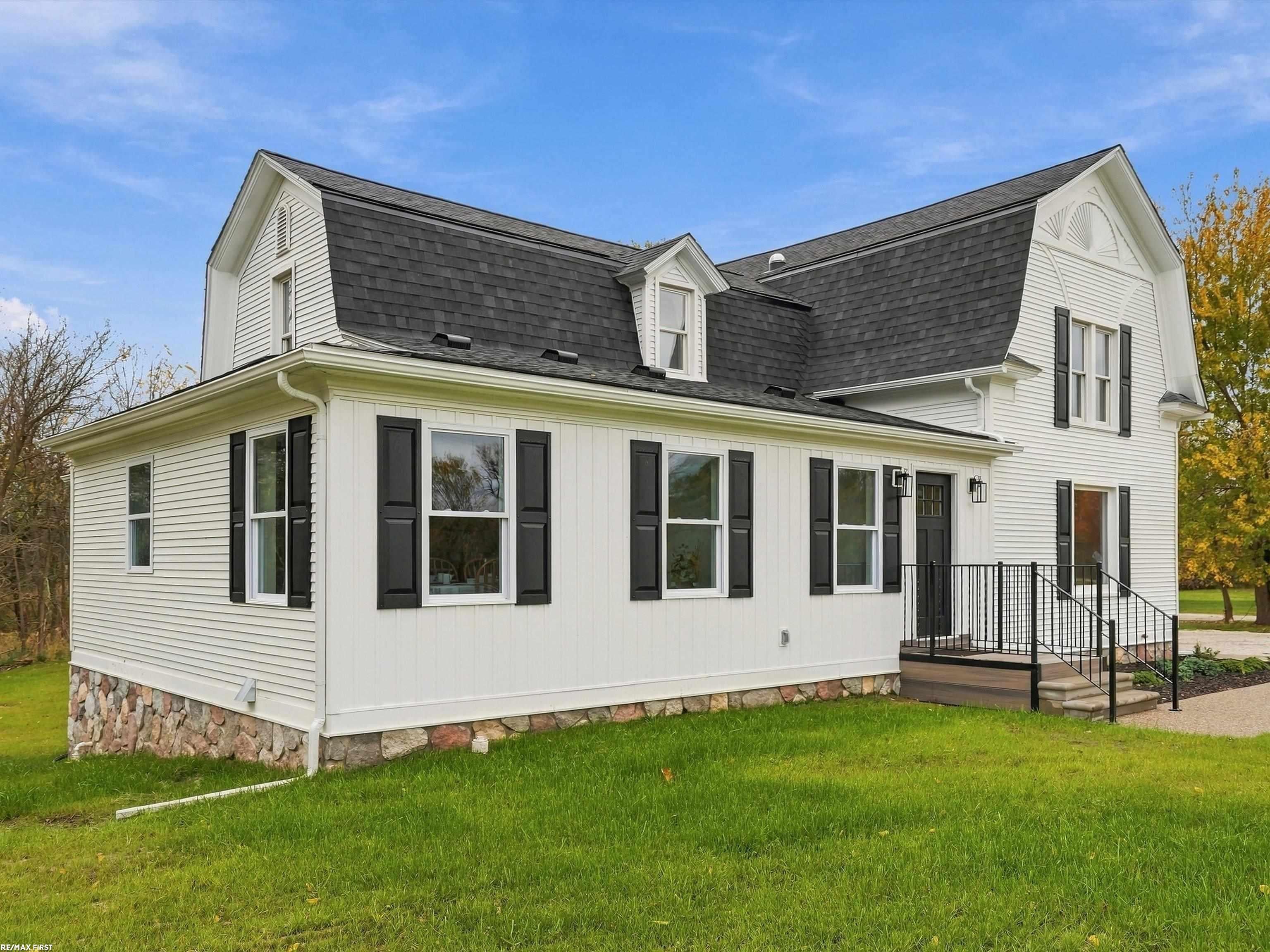 26222 32 Mile Road