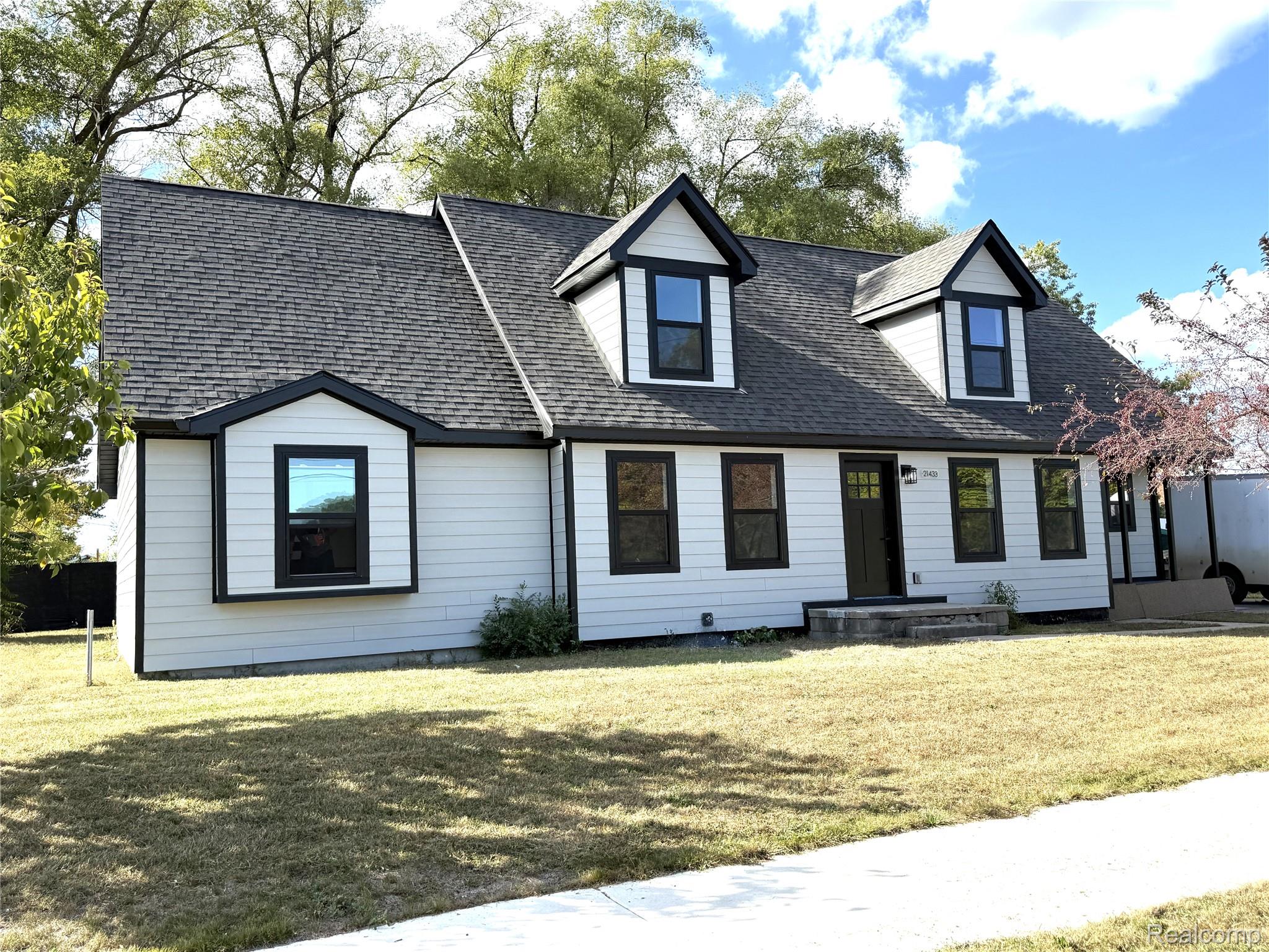 21433 Westview Avenue