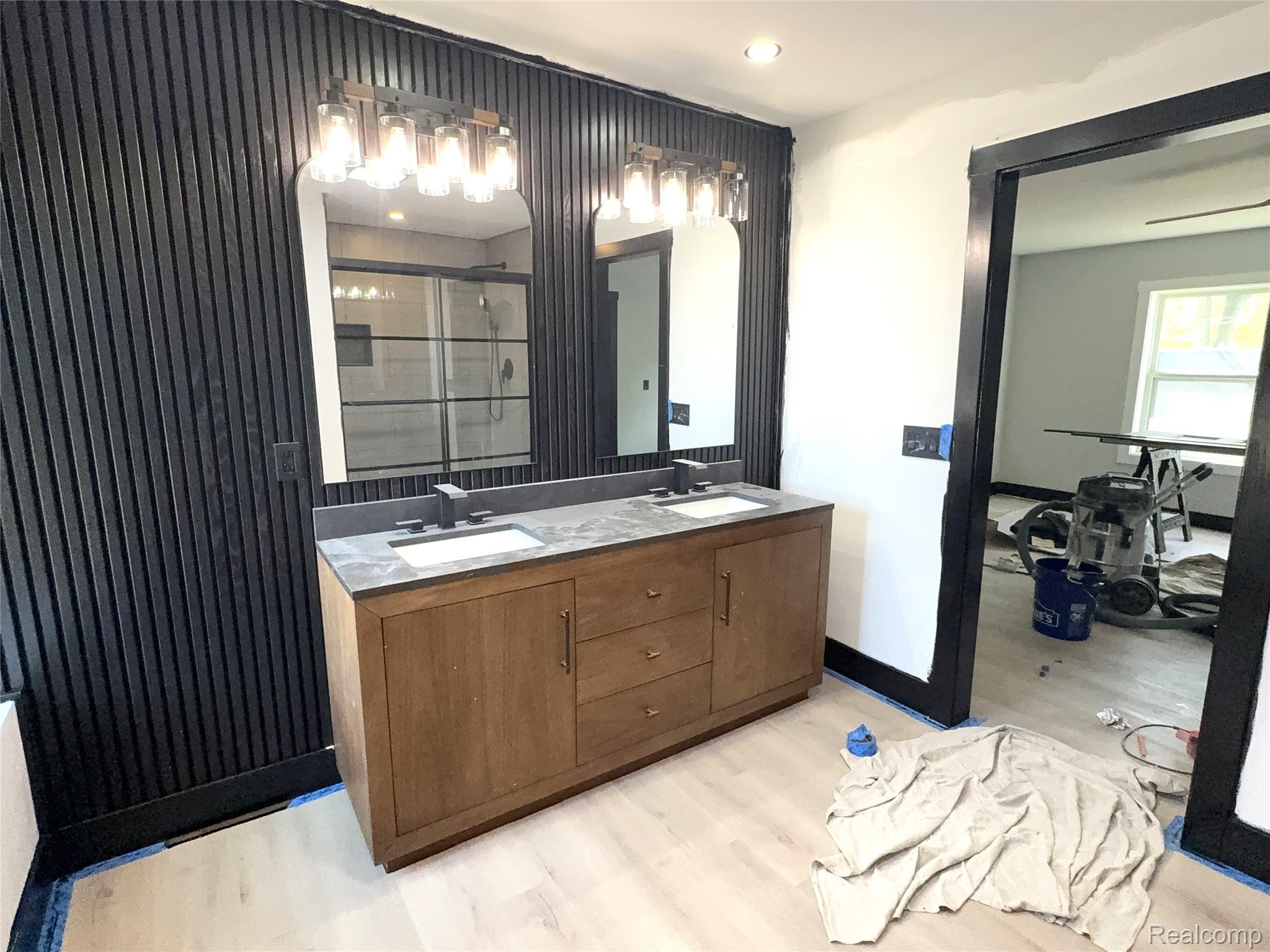 21433 Westview Avenue