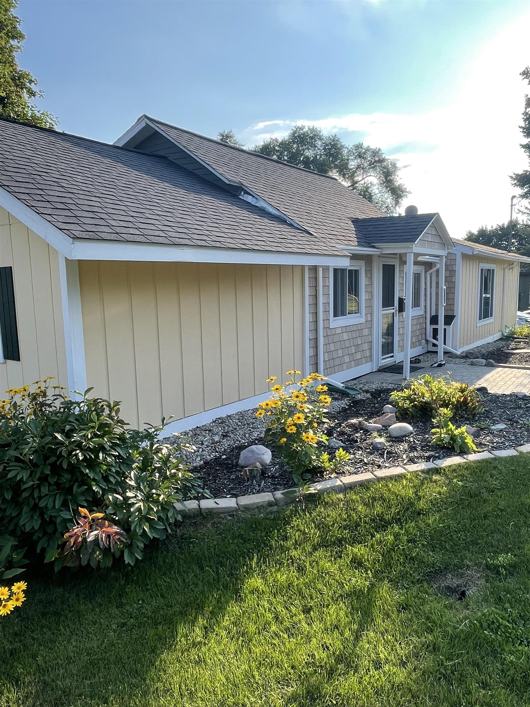 310 Groveland Street