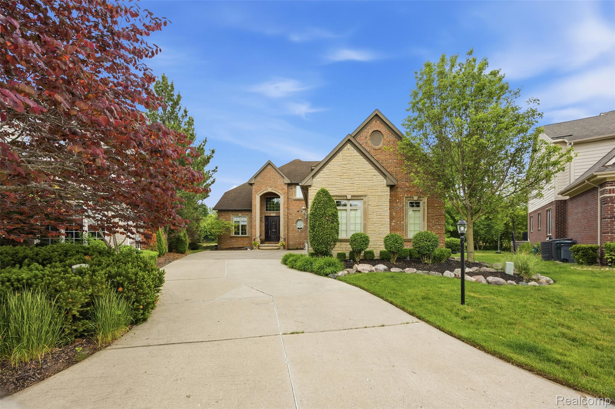 50573 Elmwood Court