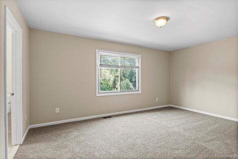 Tiny photo for 1709 Weyhill Drive, Wixom City, MI 48393 (MLS # 20251027543)