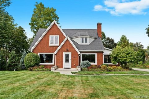 41840 E Ann Arbor Trail Plymouth City MI 48170