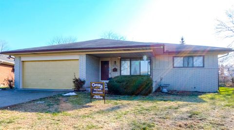 4878 Wolgast Street Warren City MI 48092