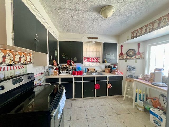 16848 HUBBELL Street