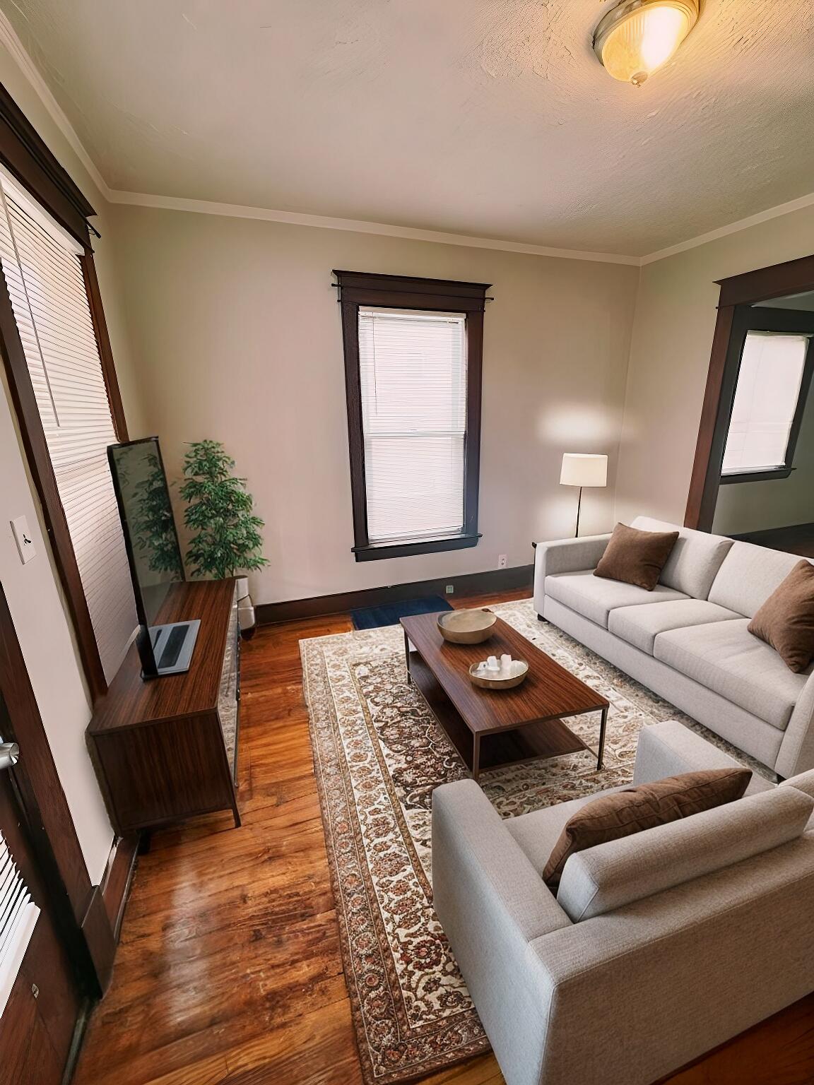 2714 Wyoming Avenue SW