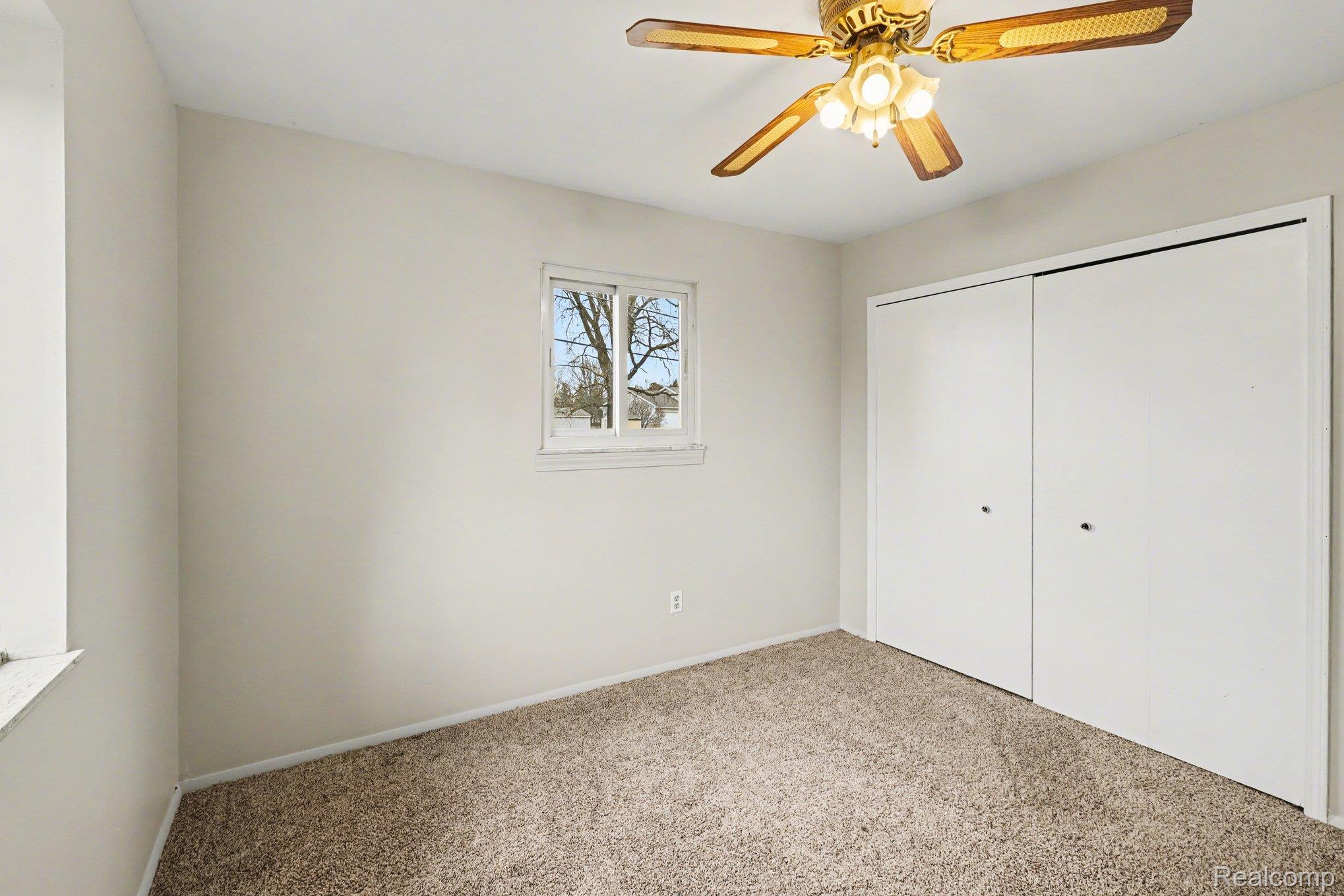 4483 Columbine Avenue