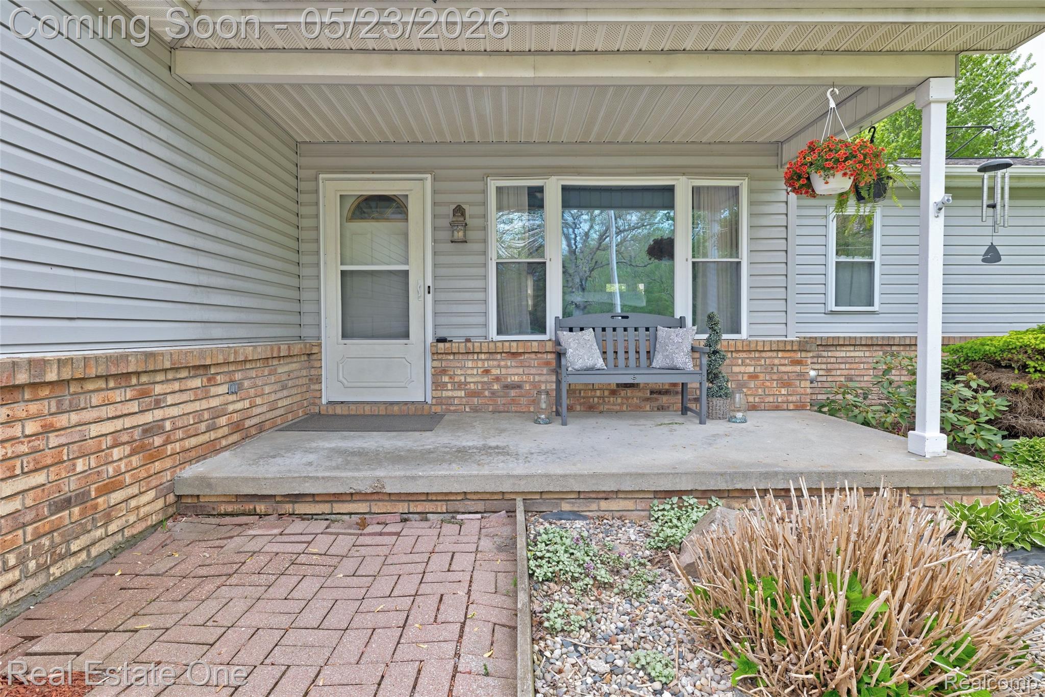 4022 Hadley Road