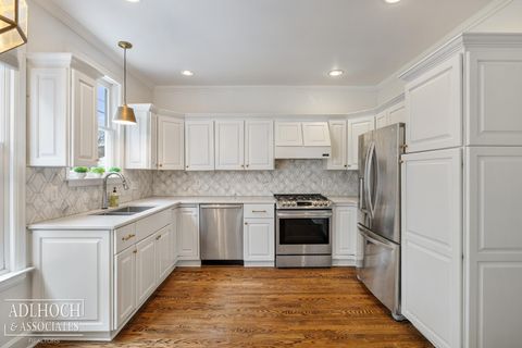 Tiny photo for 345 Roosevelt Place, Grosse Pointe City, MI 48230 (MLS # 58050199725)