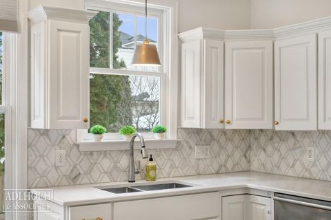 Tiny photo for 345 Roosevelt Place, Grosse Pointe City, MI 48230 (MLS # 58050199725)