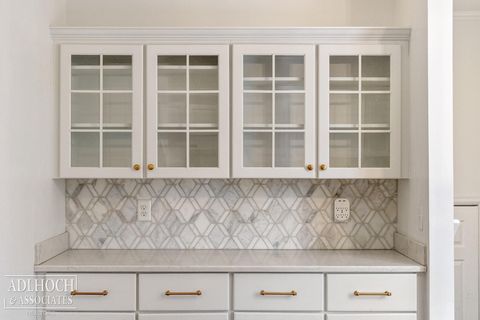 Tiny photo for 345 Roosevelt Place, Grosse Pointe City, MI 48230 (MLS # 58050199725)