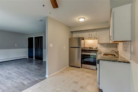 2161 Decker Road 21 Walled Lake City MI 48390