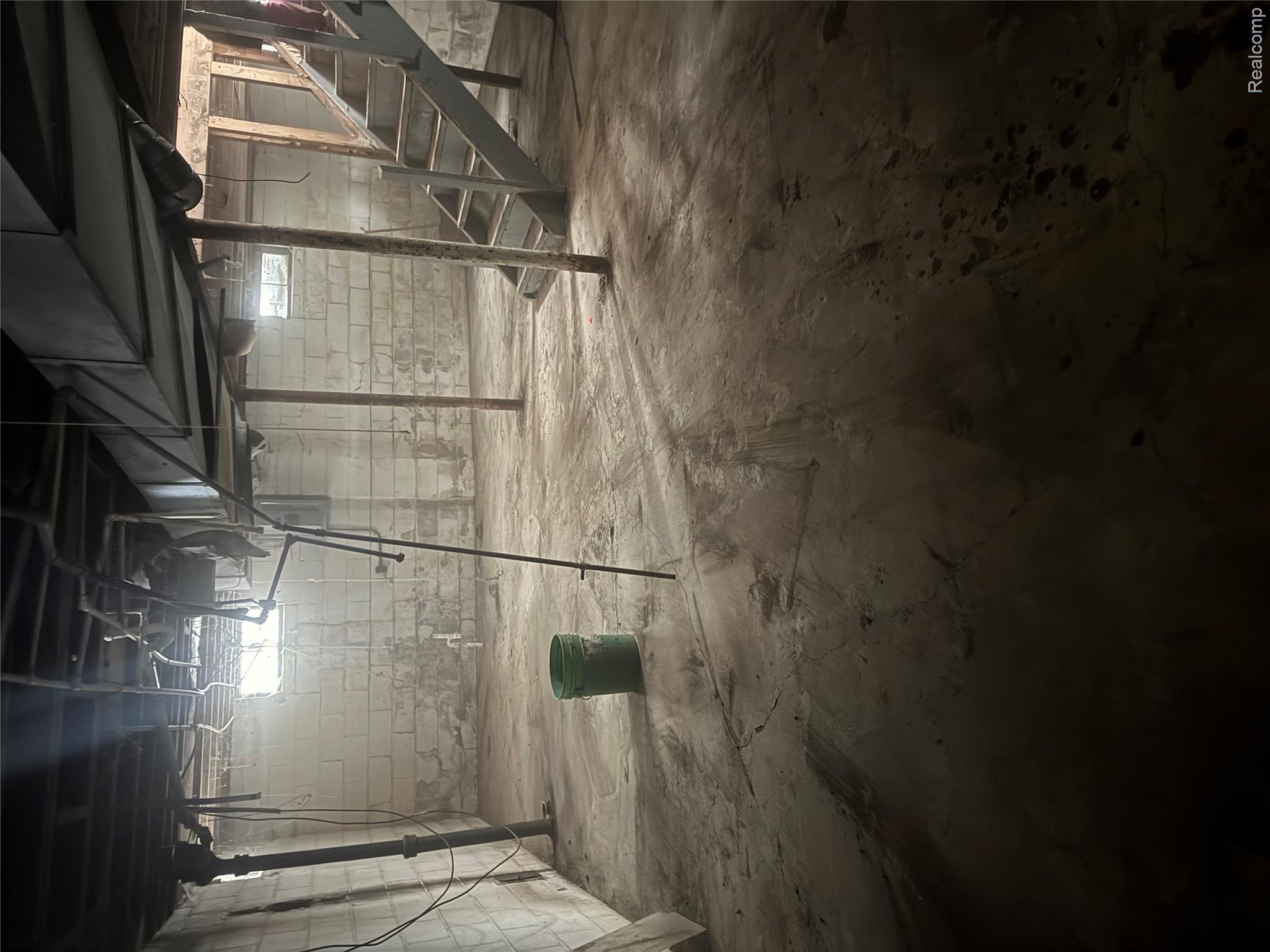 18541 Fielding Street