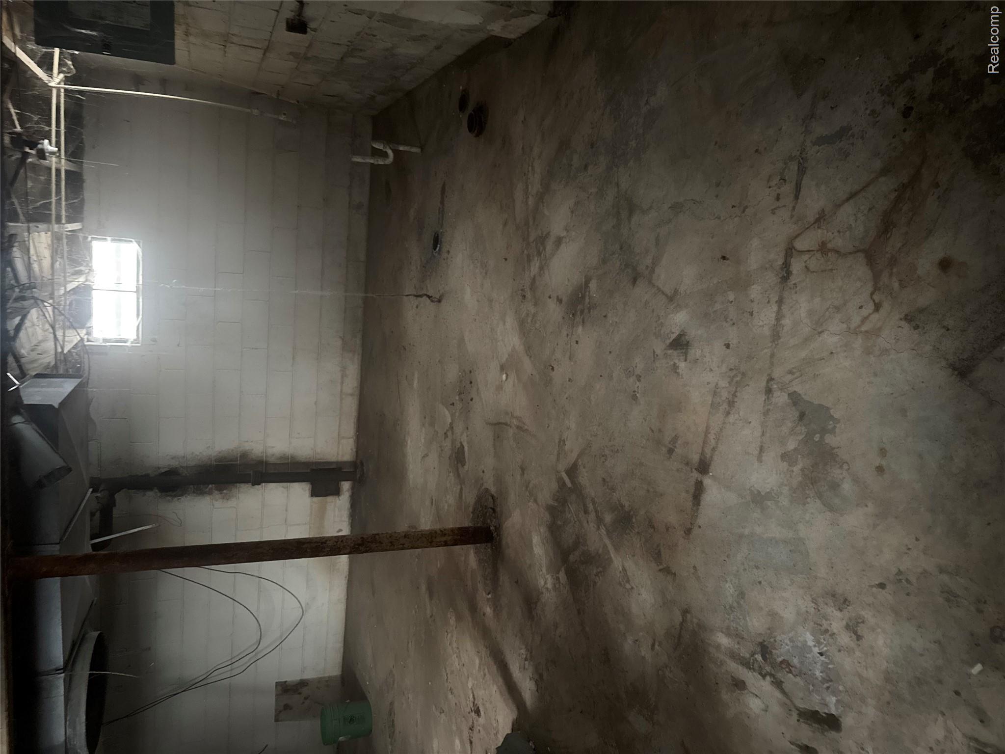 18541 Fielding Street