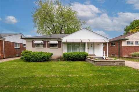 26211 LINWOOD Street Roseville City MI 48066