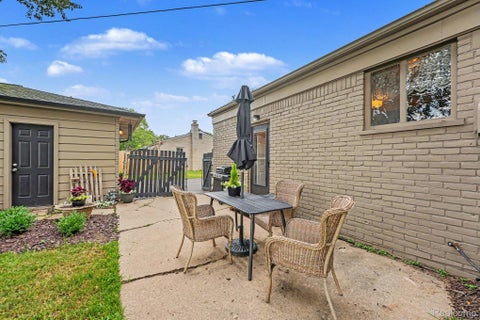 Tiny photo for 6063 Graper Drive, Waterford Charter Township, MI 48329 (MLS # 20261083107)