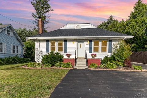 Tiny photo for 395 S Center Road, Saginaw Charter Township, MI 48638 (MLS # 61050224728)