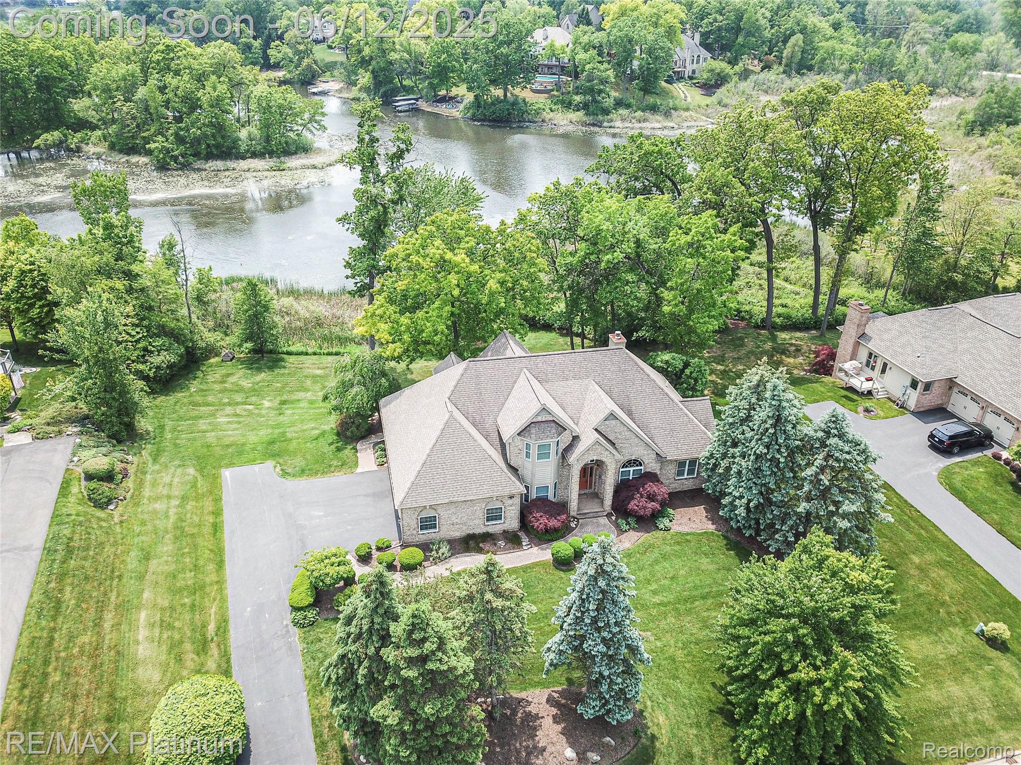 8342 ISLANDVIEW Court