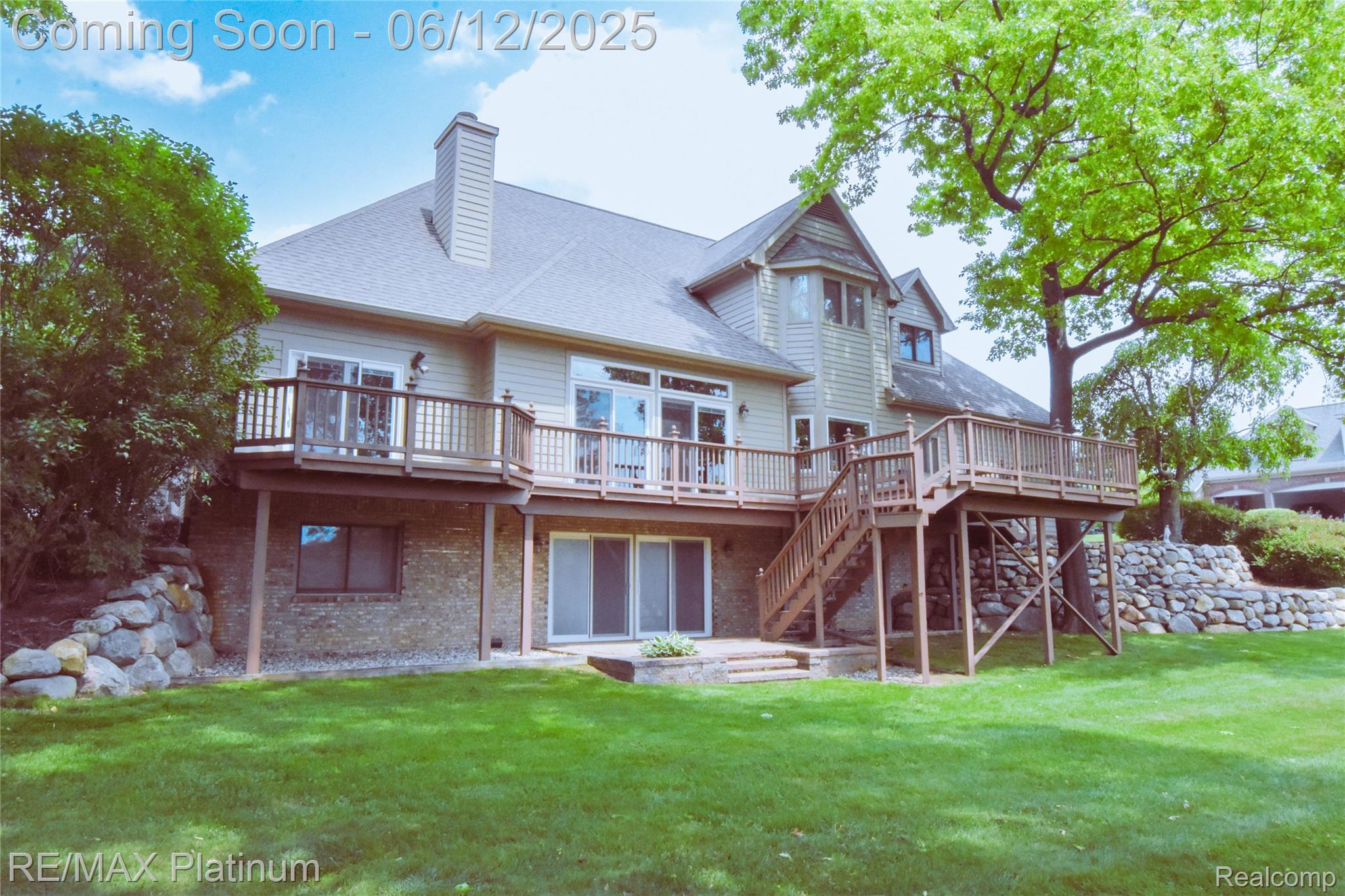 8342 ISLANDVIEW Court