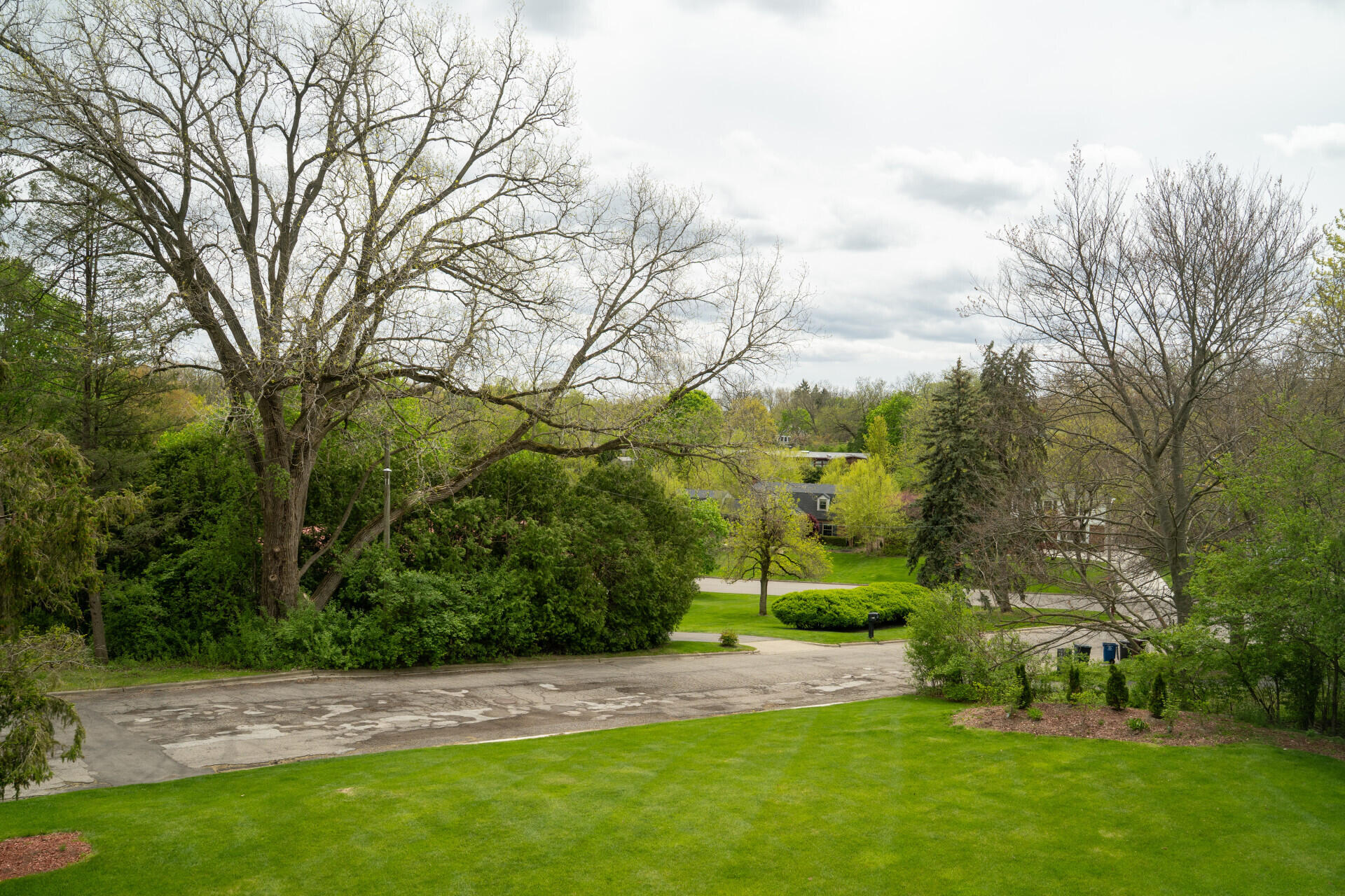 1360 Fairlane Drive