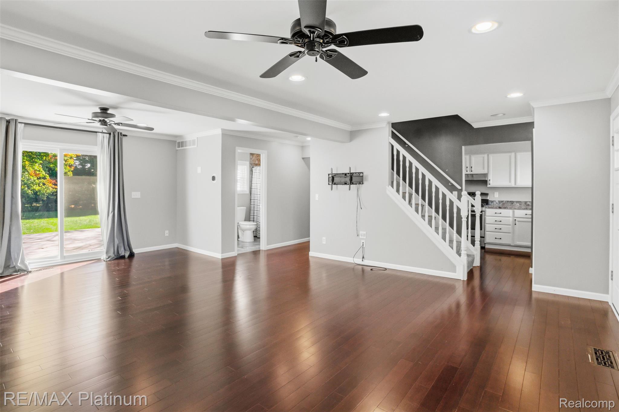 15067 Hogan Road