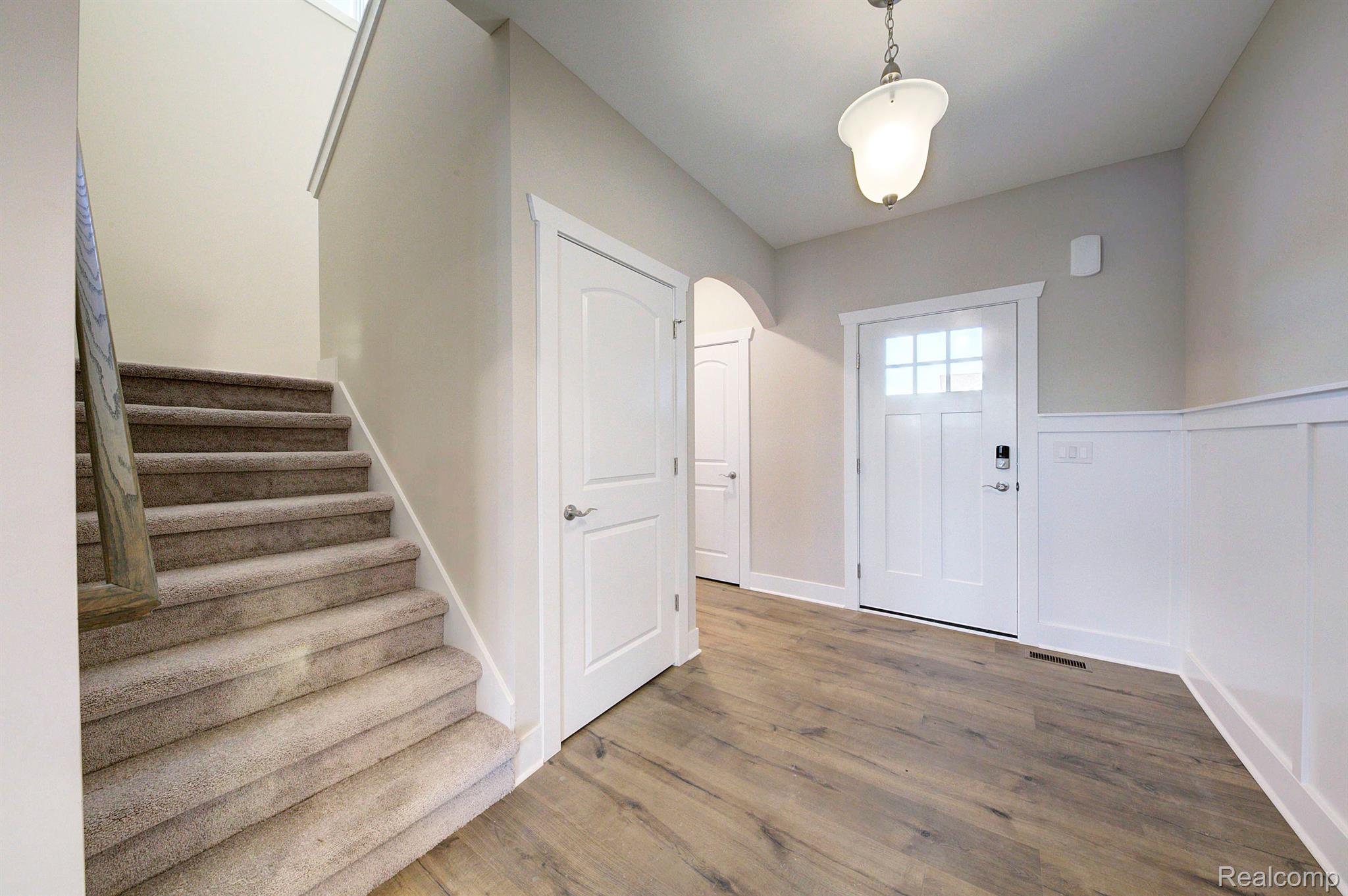 571 Birkdale