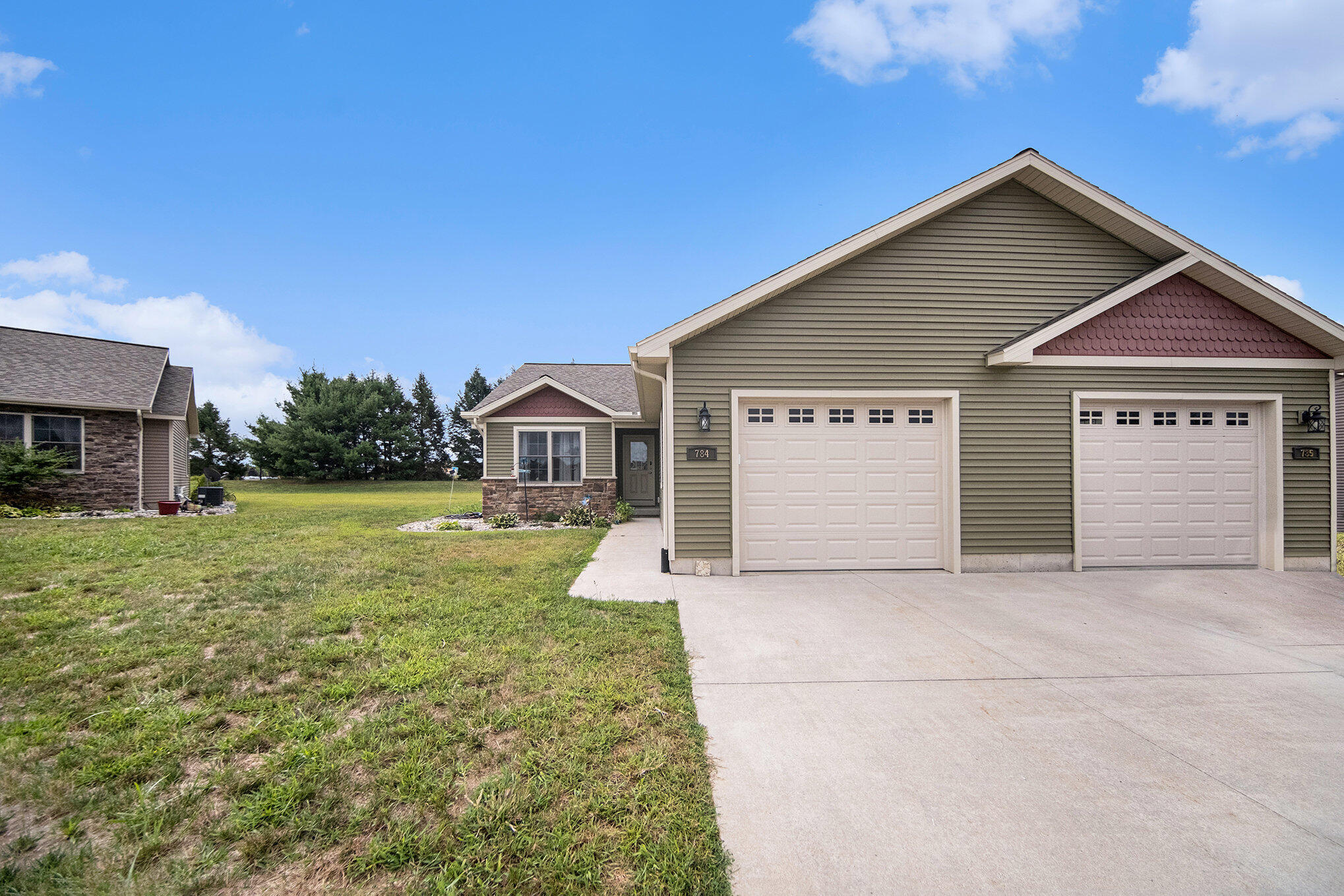 784 Meadows Court