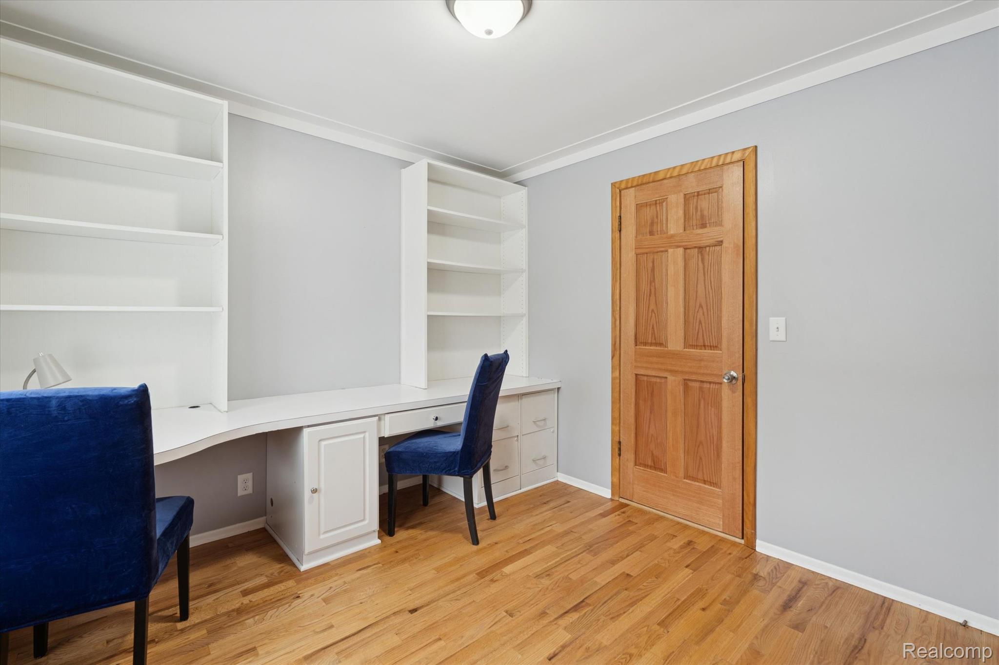 Grand Blanc, Michigan 48439, United States, 3 Bedrooms Bedrooms, ,2 BathroomsBathrooms,Residential,Pending,251276