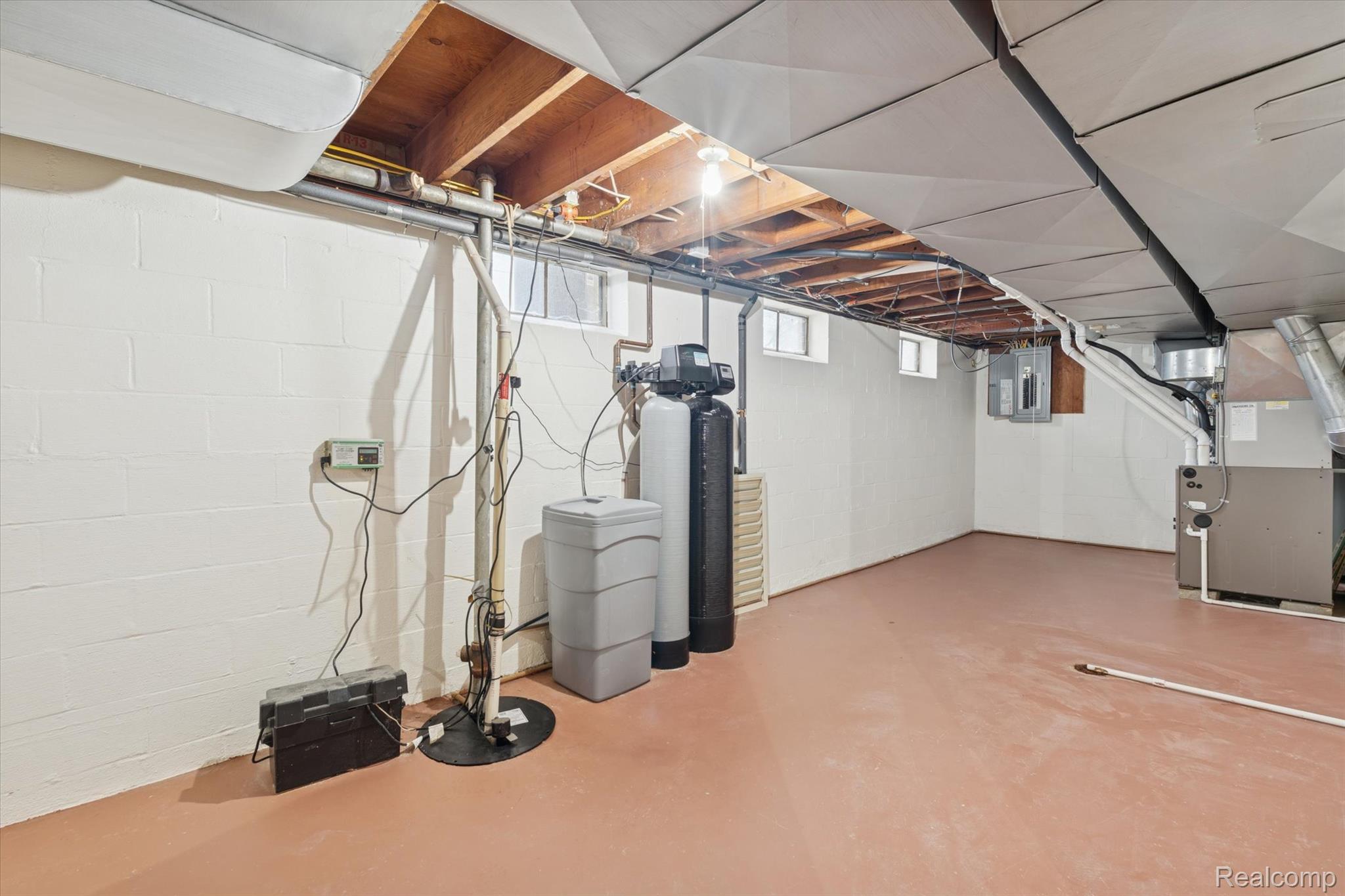 Grand Blanc, Michigan 48439, United States, 3 Bedrooms Bedrooms, ,2 BathroomsBathrooms,Residential,Pending,251276