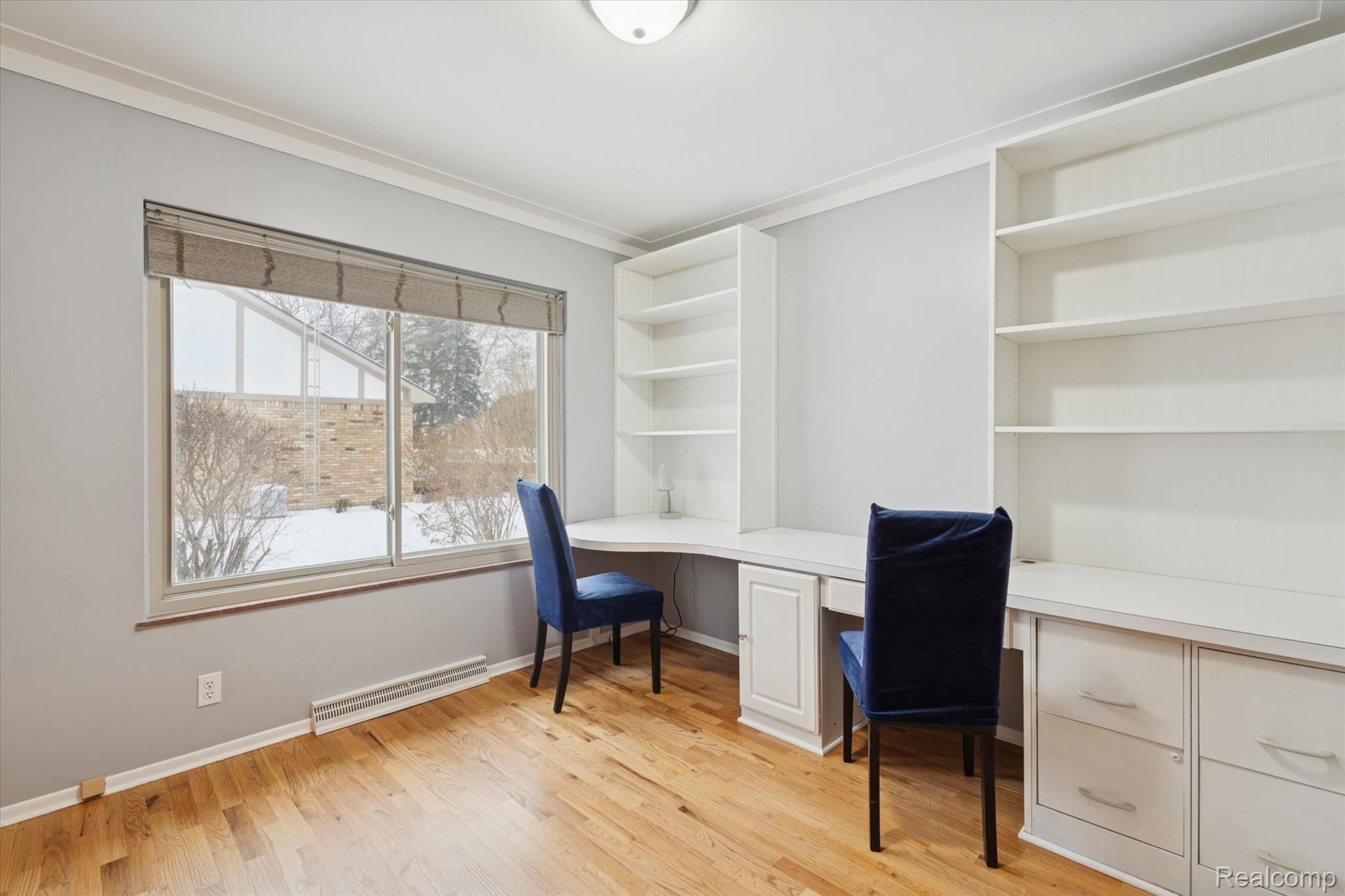 Grand Blanc, Michigan 48439, United States, 3 Bedrooms Bedrooms, ,2 BathroomsBathrooms,Residential,Pending,251276