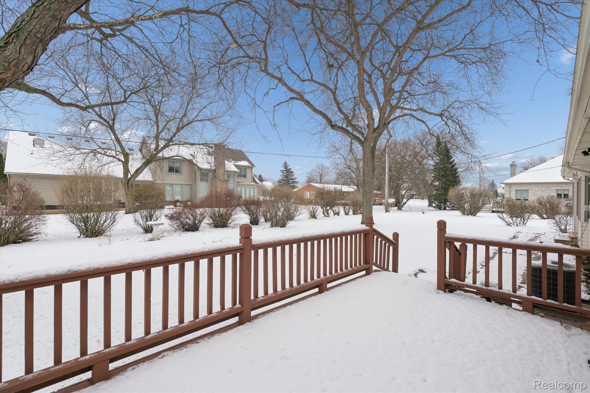 Grand Blanc, Michigan 48439, United States, 3 Bedrooms Bedrooms, ,2 BathroomsBathrooms,Residential,Pending,251276