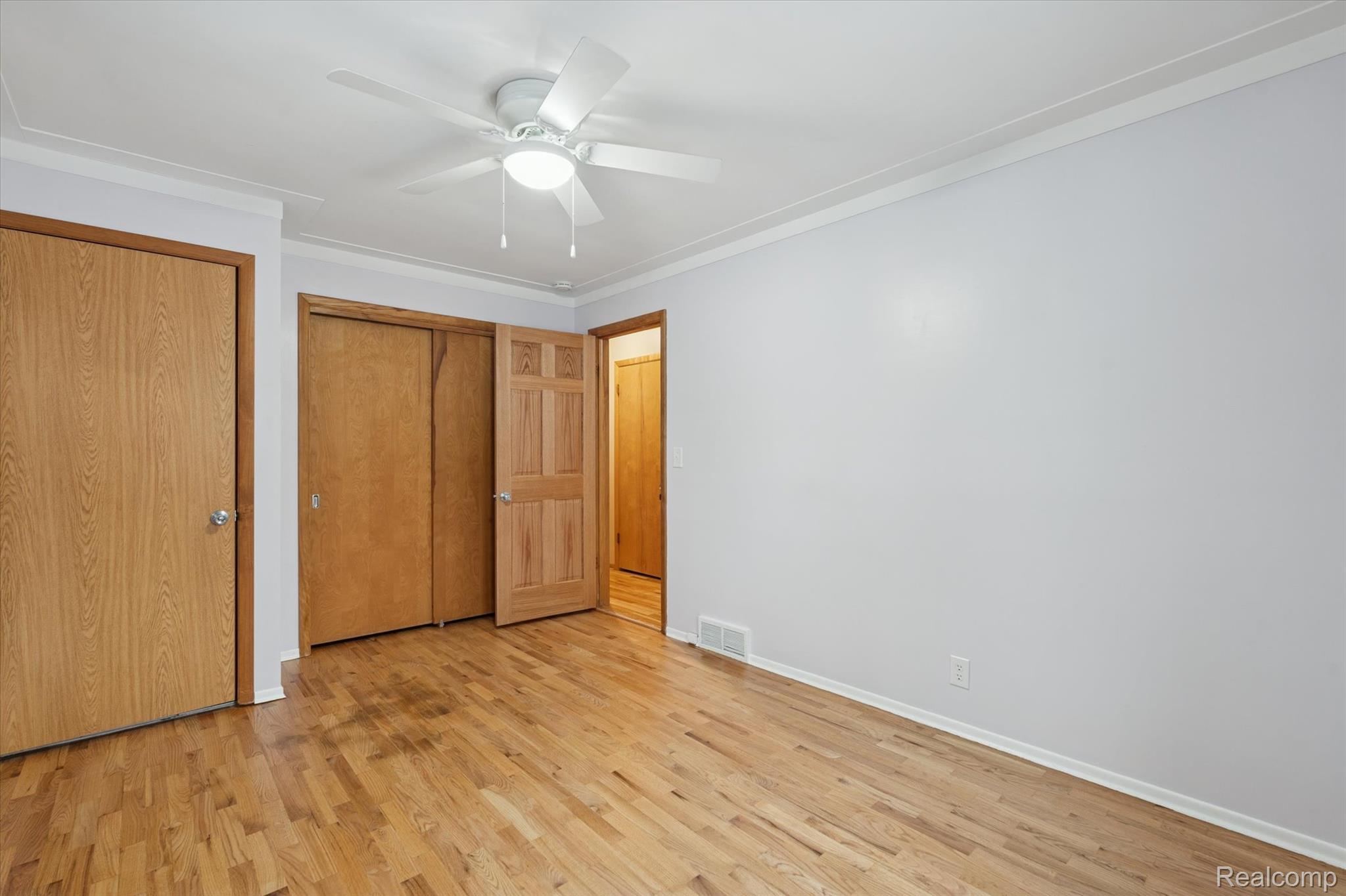 Grand Blanc, Michigan 48439, United States, 3 Bedrooms Bedrooms, ,2 BathroomsBathrooms,Residential,Pending,251276