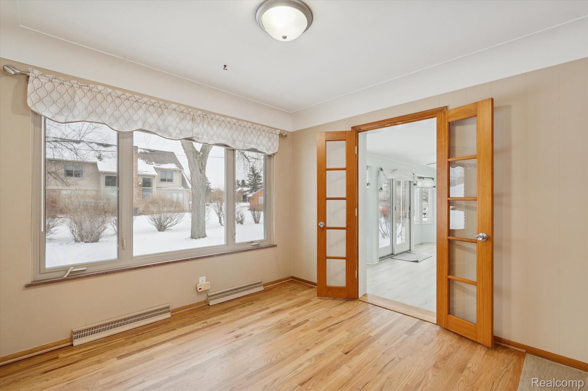 Grand Blanc, Michigan 48439, United States, 3 Bedrooms Bedrooms, ,2 BathroomsBathrooms,Residential,Pending,251276