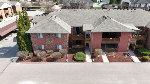 Photo of 16486 Clarkson Drive, Fraser City, MI 48026 (MLS # 81026015393)