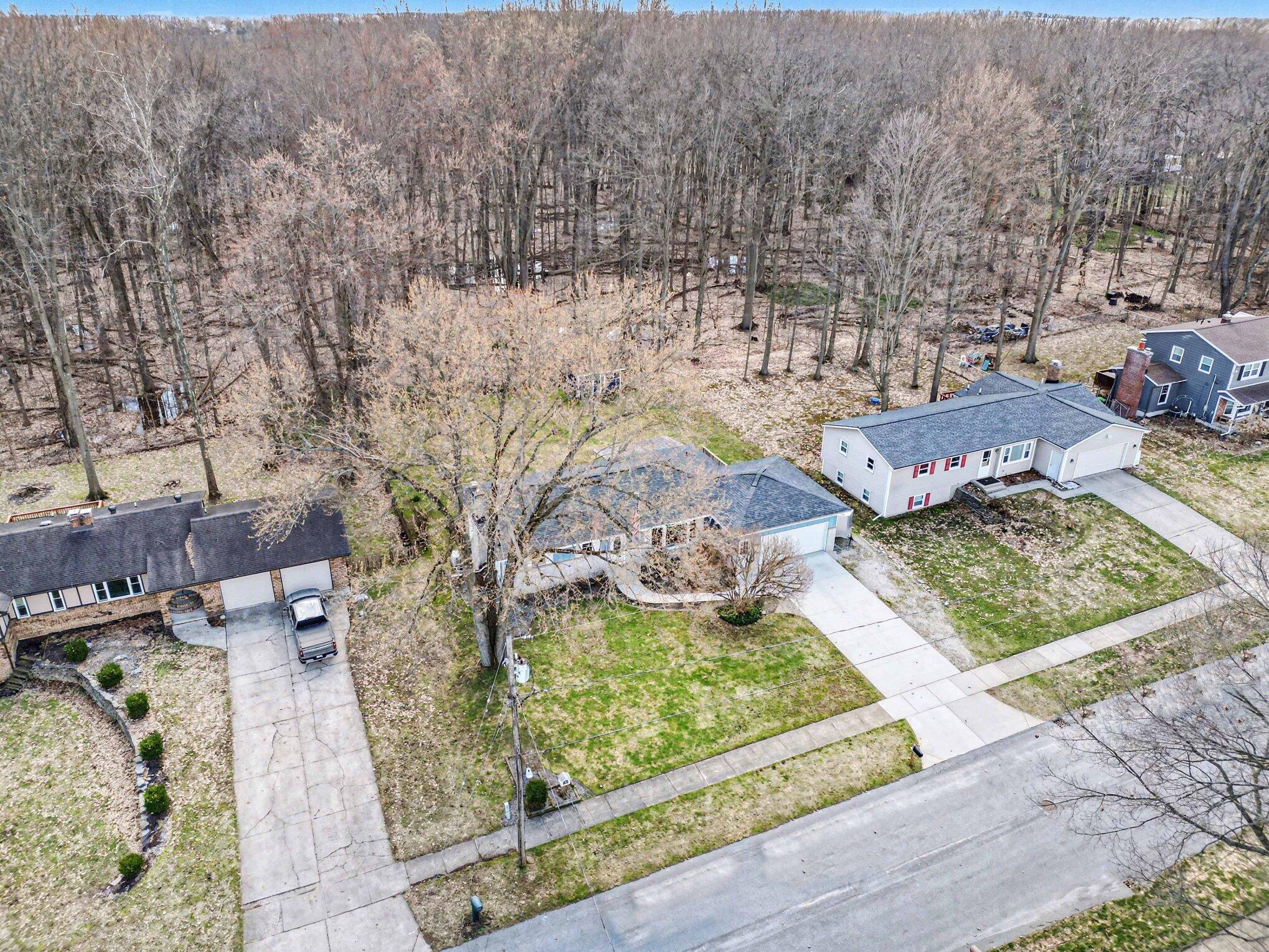 3228 Paris Park Drive SE