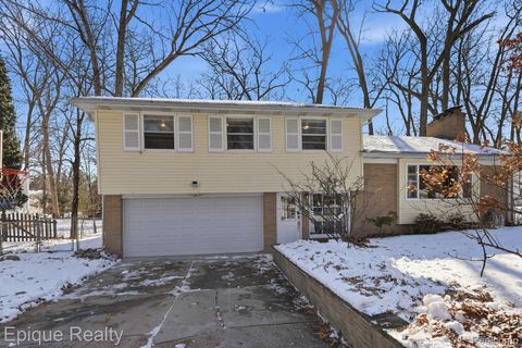 4448 Greenwood Drive Meridian Charter Township MI 48864