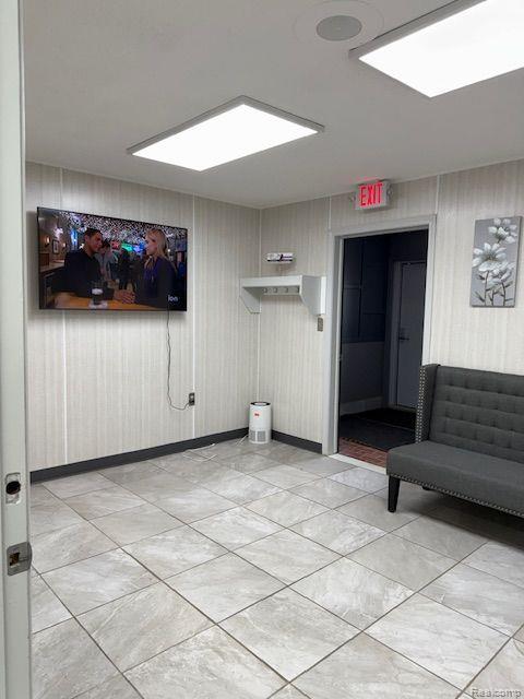 FlintCharterTownship_Genesee, Michigan 48507, United States, ,Residential,Active,104035