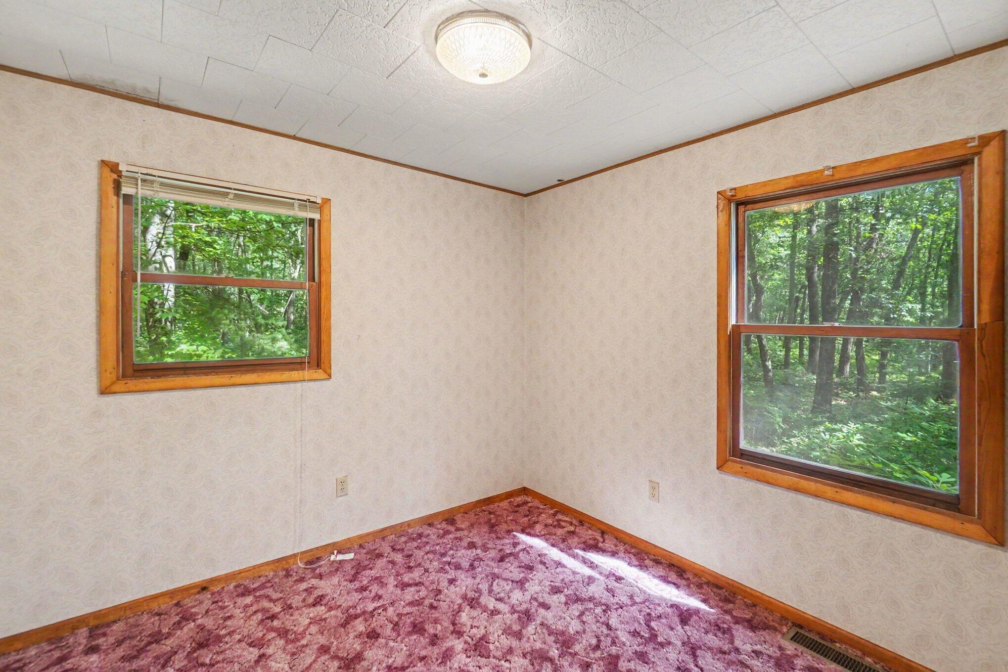 760 S Walhalla Road