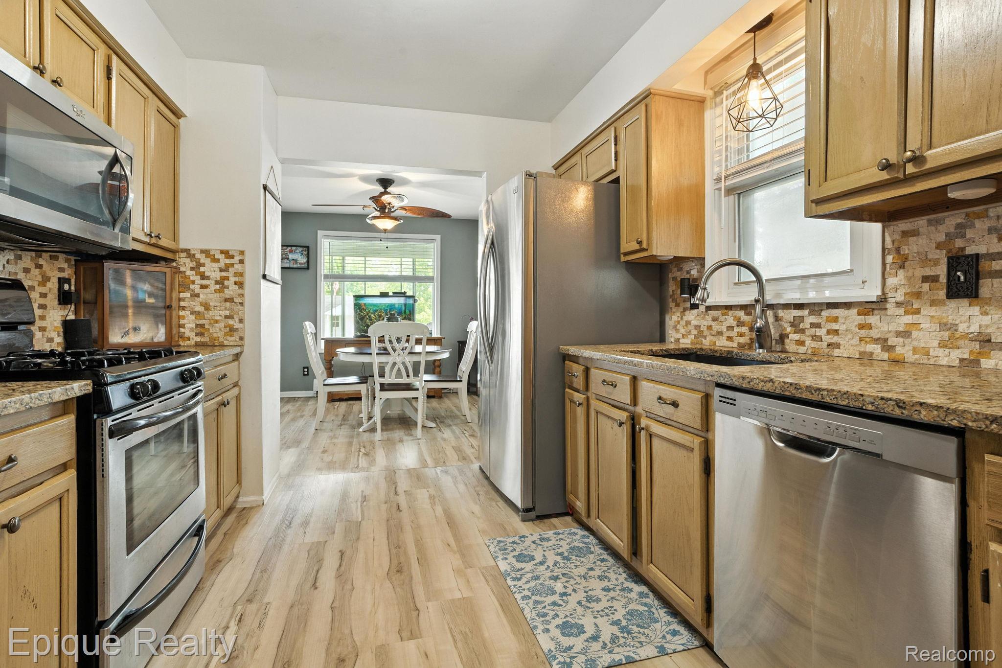 2037 Saint Clair River Drive
