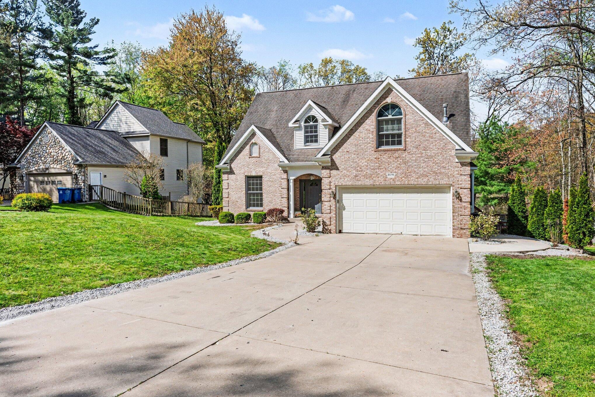 4696 Forest Creek Drive